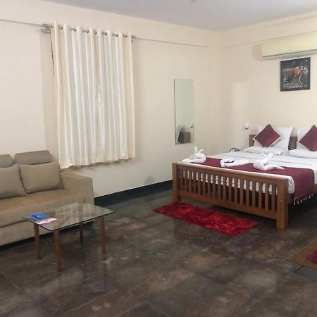 Kstdc Hotel Mayura Pavithra Yediyur Kunigal المظهر الخارجي الصورة